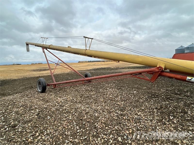 Westfield MK100-61 10 in x 61 ft Swing Grain Auger Förderbänder