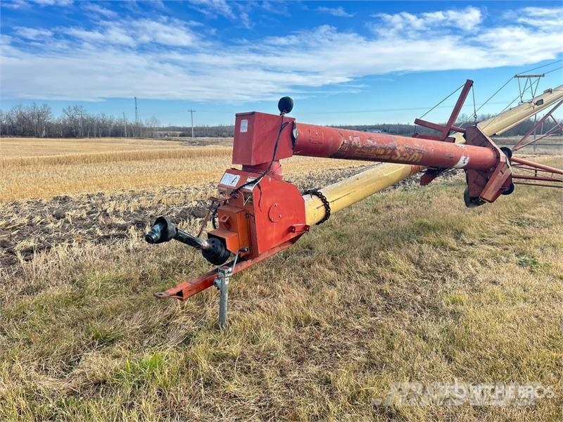 Westfield MK100-61 10 in x 61 ft Swing Grain Auger Транспортне обладнання