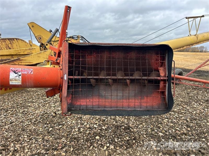 Westfield MK100-61 10 in x 61 ft Swing Grain Auger Förderbänder