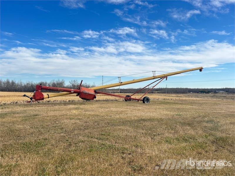 Westfield MK100-61 10 in x 61 ft Swing Grain Auger Транспортне обладнання