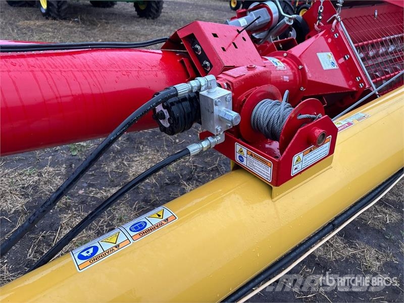Westfield MKX 10-73 10 in x 73 ft Swing Grain Auger Conveying equipment