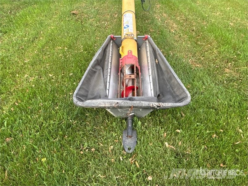Westfield STX08-51 8 in x 51 ft Grain Auger Szállító berendezések