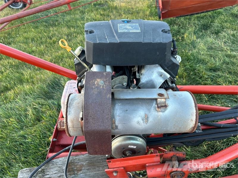 Westfield TF100-36 10 in x 36 ft Grain Auger Transportna oprema