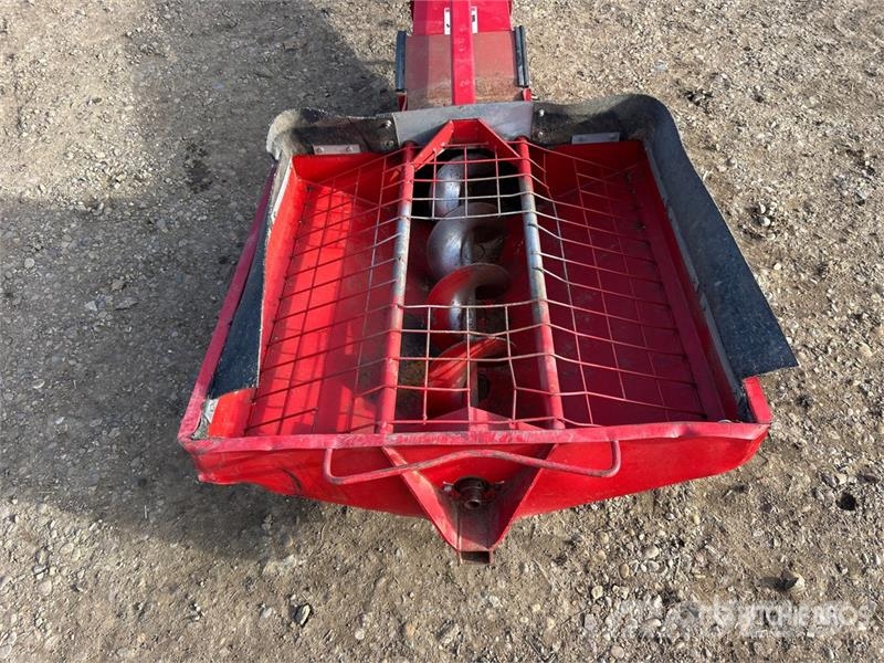 Westfield TFX 100-36 Transportna oprema