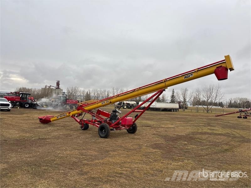 Westfield UTX 10 in x 44 ft U-Trough Grain Auger (Unused) معدات نقل