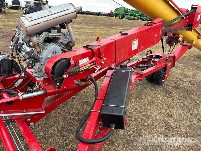 Westfield UTX 10 in x 44 ft U-Trough Grain Auger (Unused) معدات نقل