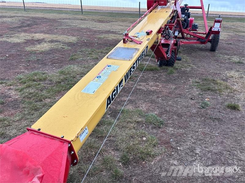 Westfield UTX 10 in x 44 ft U-Trough (demo) Grain Auger Viljan kuljettimet