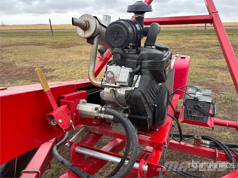 Westfield UTX 10 in x 44 ft U-Trough (demo) Grain Auger Viljan kuljettimet
