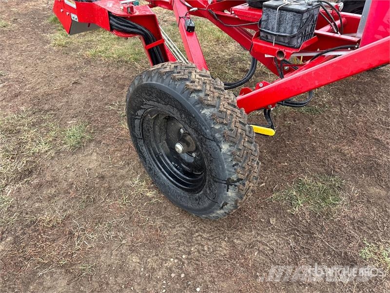 Westfield UTX 10 in x 44 ft U-Trough (demo) Grain Auger Viljan kuljettimet