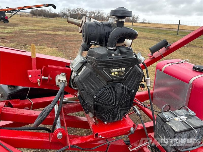 Westfield UTX 10 in x 44 ft U-Trough (demo) Grain Auger Viljan kuljettimet