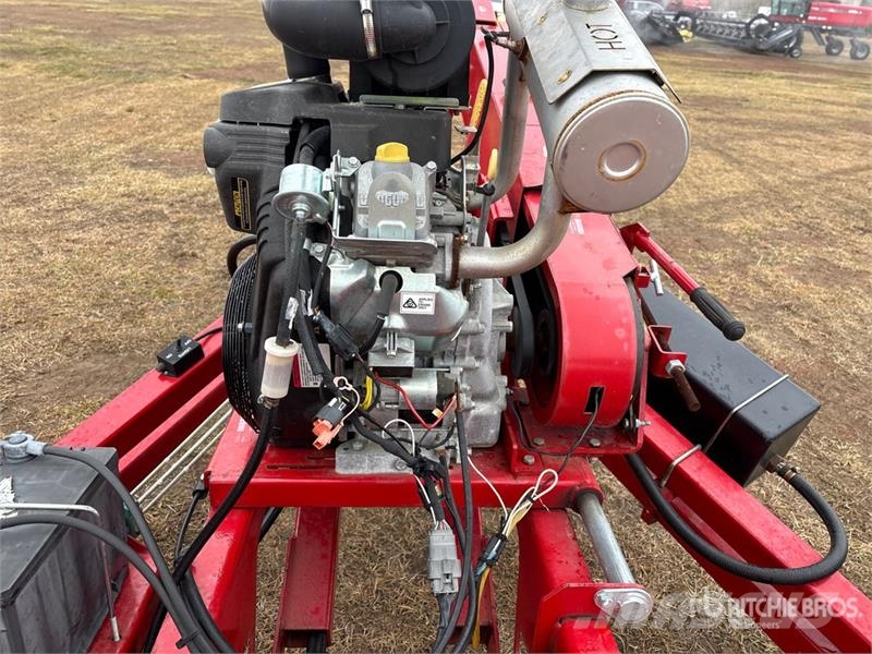Westfield UTX 10 in x 44 ft U-Trough Grain Auger (Unused) معدات نقل