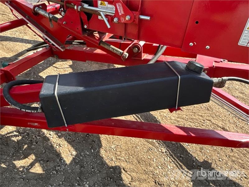 Westfield UTX 44 10 in x 44 ft Grain Auger Przenośniki
