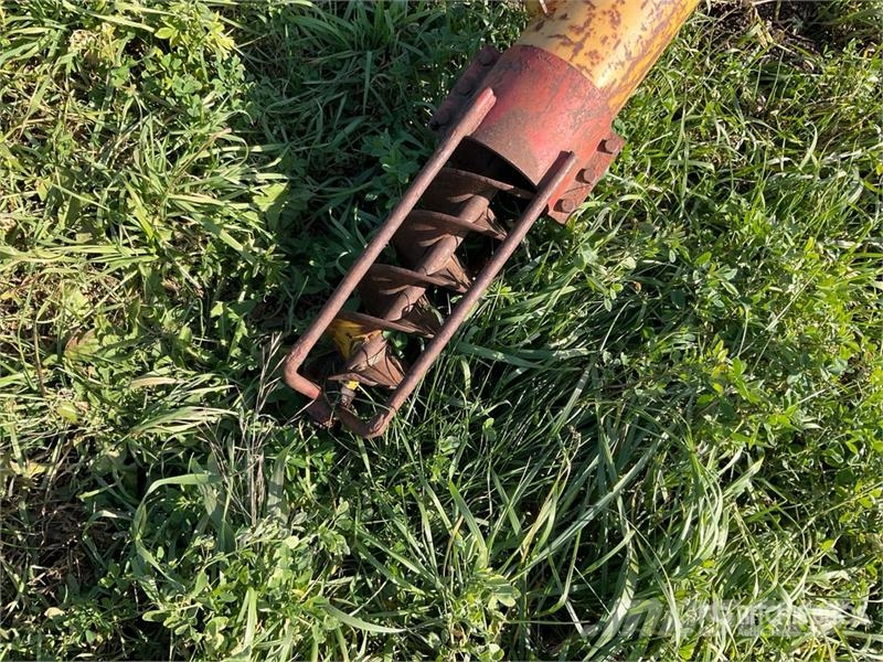 Westfield W60-26 6 in x 26 ft Grain Auger Transportna oprema