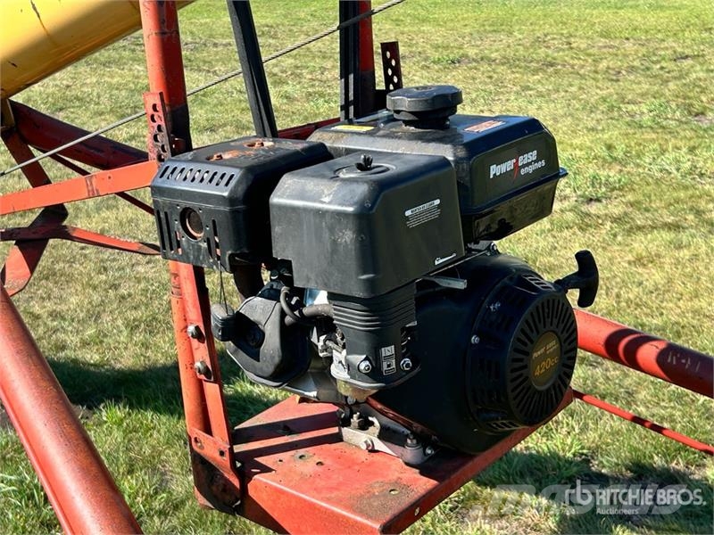 Westfield W70-41 41 ft Seed Treating Auger وحدات / آلات معالجة المحاصيل وتخزينها - أخرى
