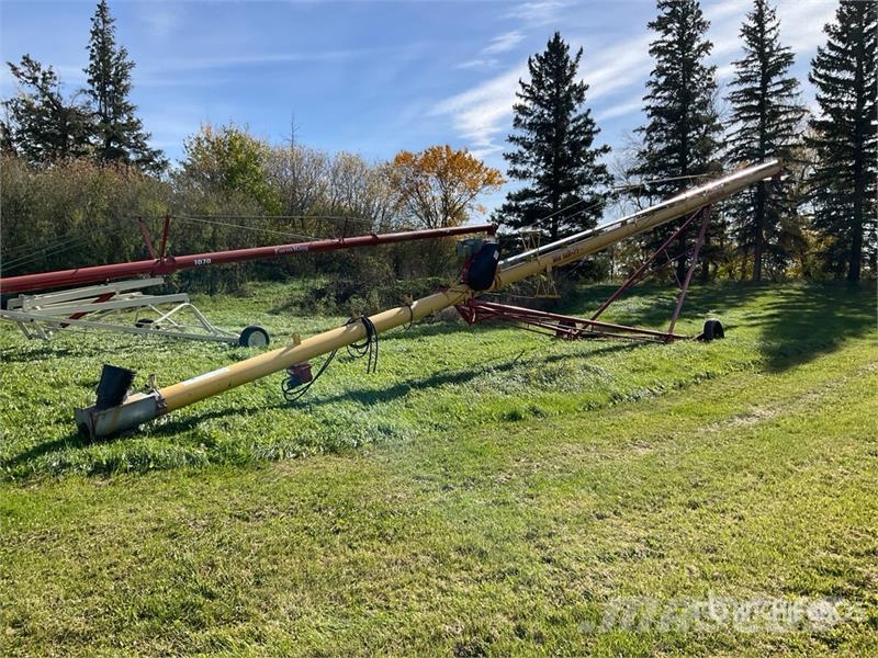Westfield WR 100-71 10 in x 71 ft Electric Grain Auger Material de transporte