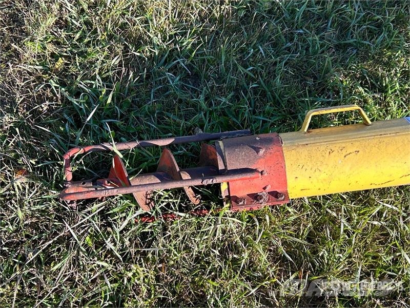 Westfield WR60-61 6 in x 61 ft Grain Auger Dopravní zařízení