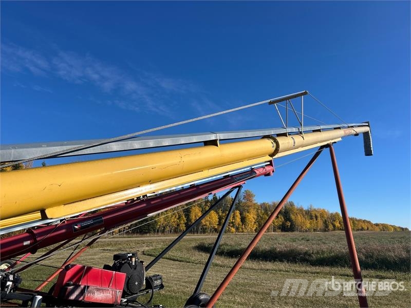 Westfield WR70 7 in x 51 ft Grain Auger Attrezzature di trasporto