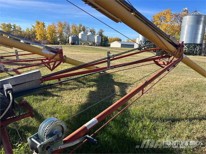 Westfield WR70 7 in x 51 ft Grain Auger Attrezzature di trasporto