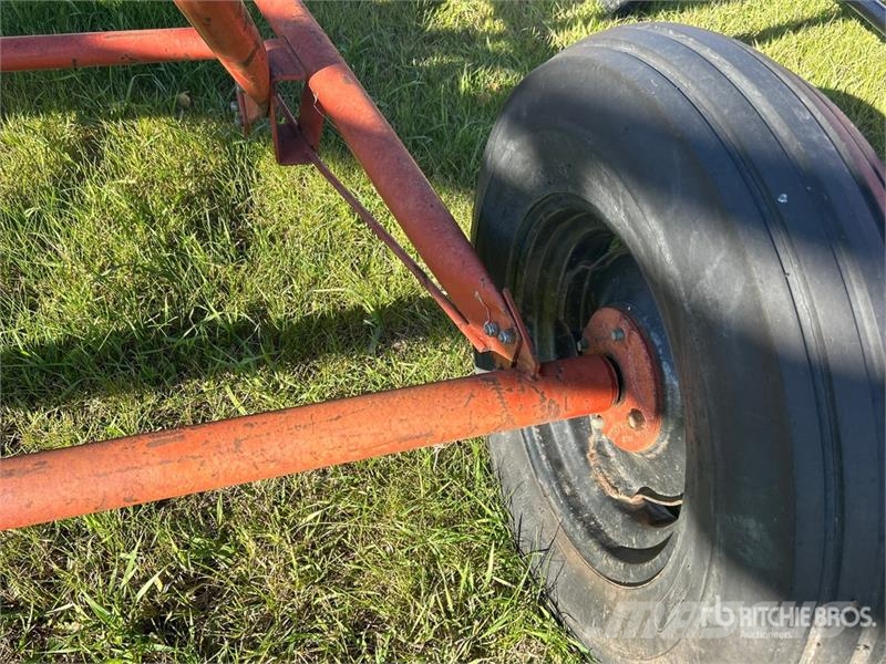 Westfield WR70 7 in x 51 ft Grain Auger Attrezzature di trasporto