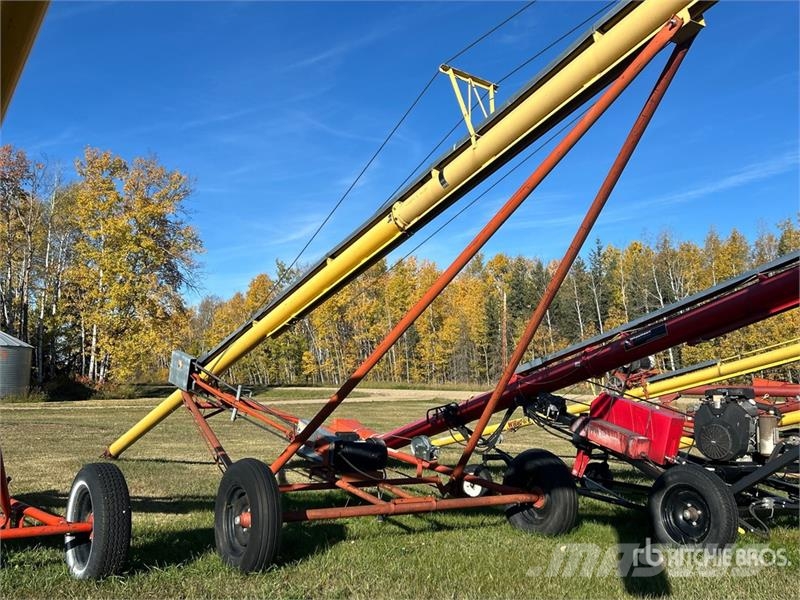 Westfield WR70 7 in x 51 ft Grain Auger Attrezzature di trasporto