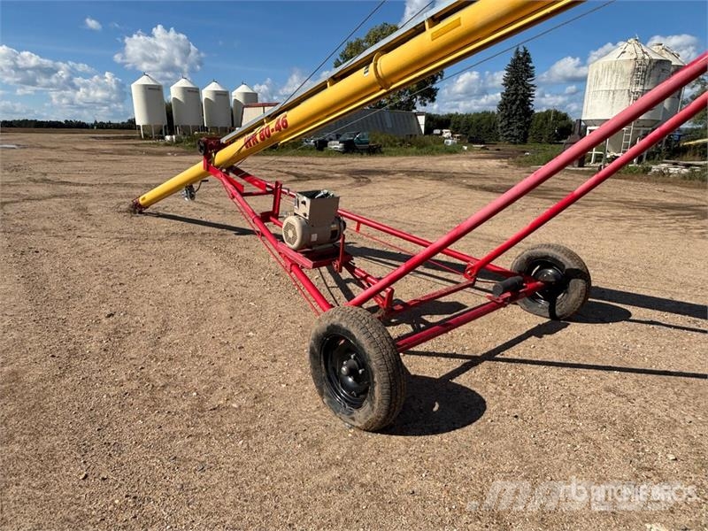 Westfield WR80-46 8 in x 46 ft Grain Auger معدات نقل