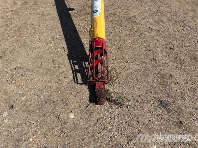 Westfield WR80-46 8 in x 46 ft Grain Auger معدات نقل