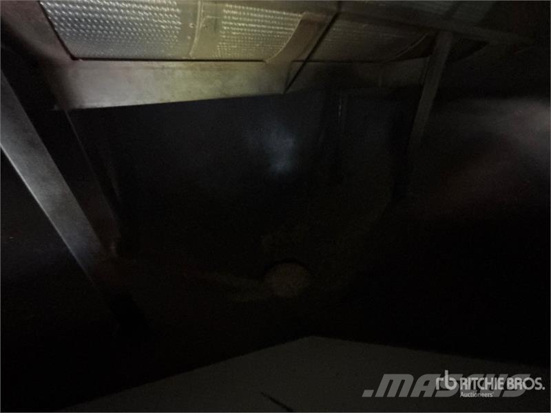  Westor 1805 +/- 4900 bu 5 Ring Hopper Grain Bin Strojevi za preradu i skadištenje žetva - Ostalo