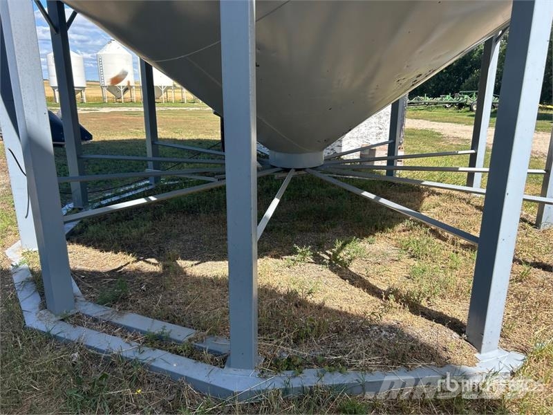Westor +/- 4000 bu 5 Ring Hopper Grain Bin Foredlings- og lagerhåndteringsutstyr - Annet