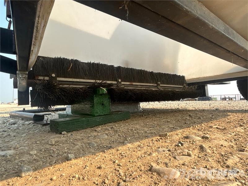 Westward 41 in Lawn Sweeper ماكينات زراعية - غير ذلك
