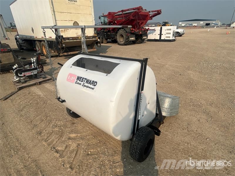 Westward 41 in Lawn Sweeper ماكينات زراعية - غير ذلك