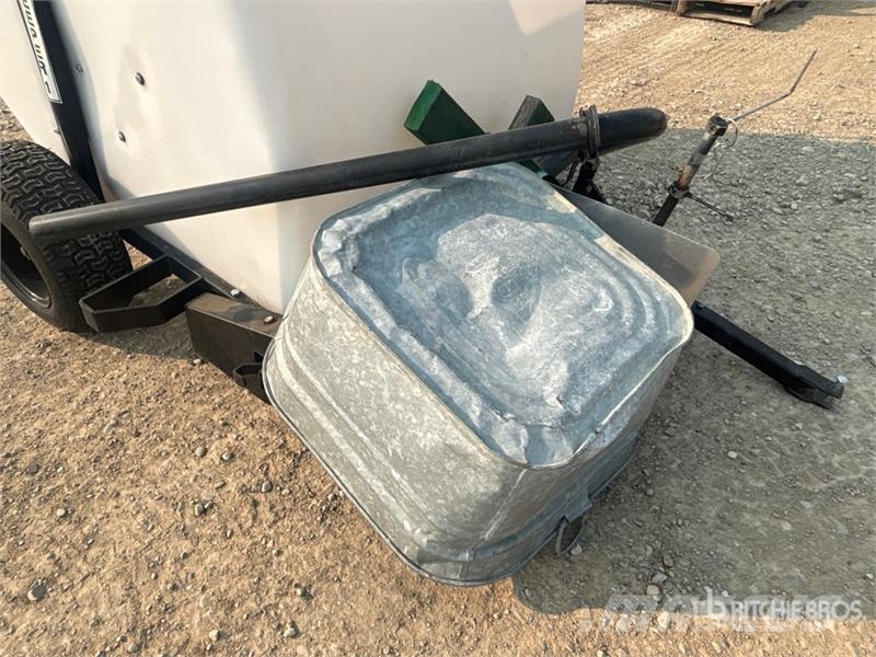 Westward 41 in Lawn Sweeper ماكينات زراعية - غير ذلك