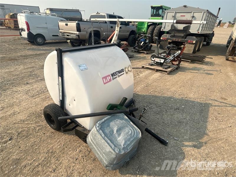 Westward 41 in Lawn Sweeper ماكينات زراعية - غير ذلك