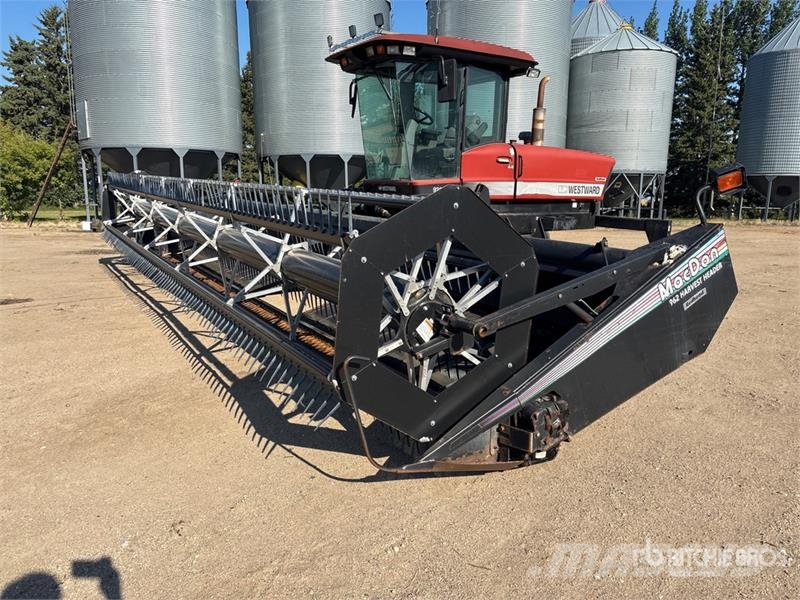 Westward 9250 30 ft Swather Windrower Segadoras hileradoras
