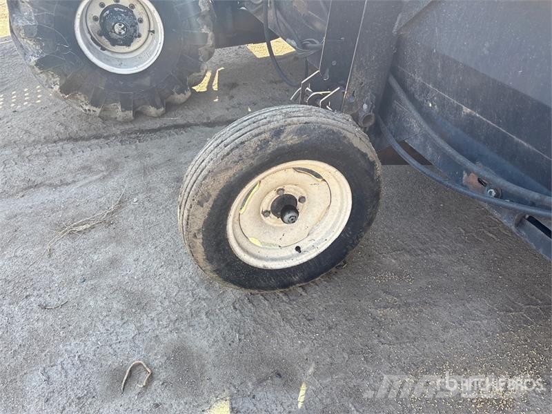 Westward 9250 30 ft Swather Windrower Segadoras hileradoras