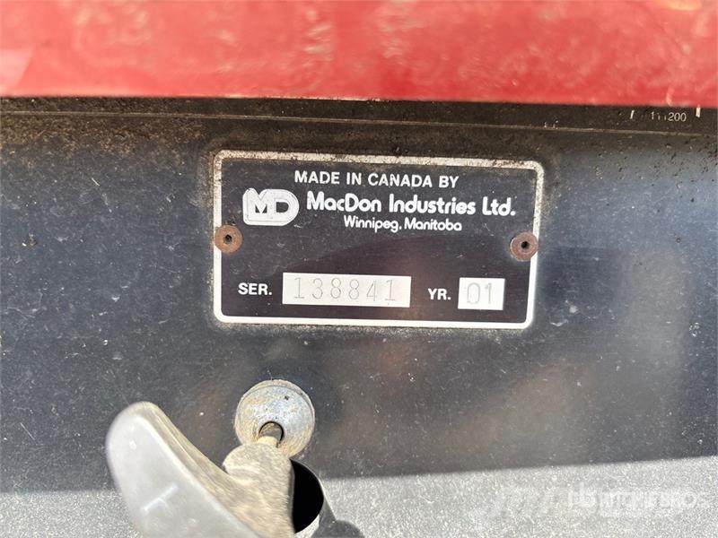 Westward 9250 30 ft Swather Windrower Segadoras hileradoras