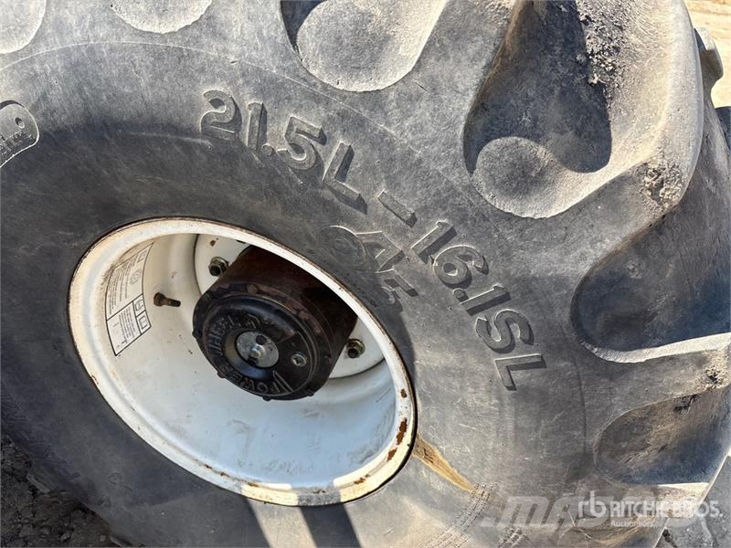 Westward 9350 30 ft Swather Windrower Segadoras hileradoras