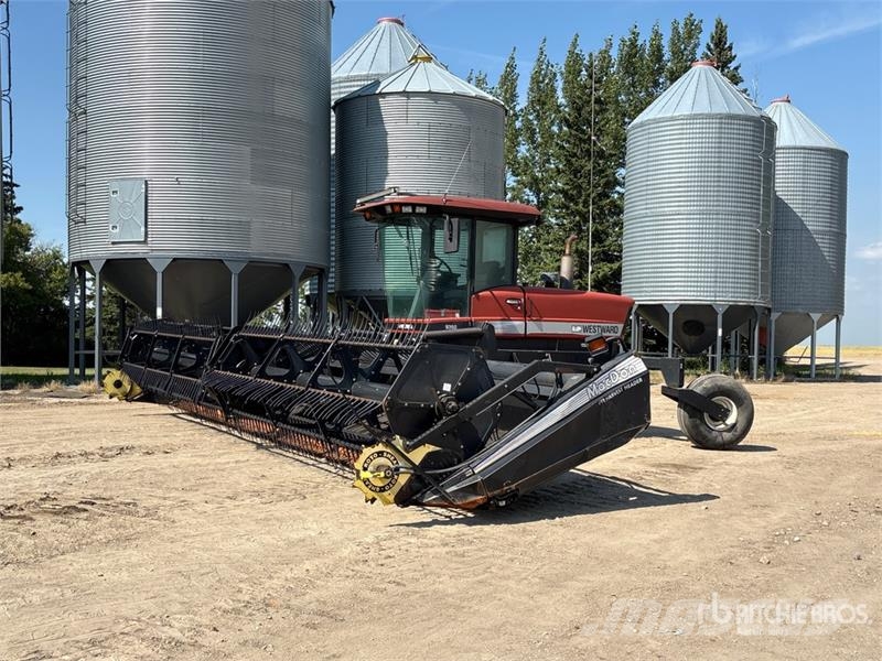Westward 9350 30 ft Swather Windrower Segadoras hileradoras