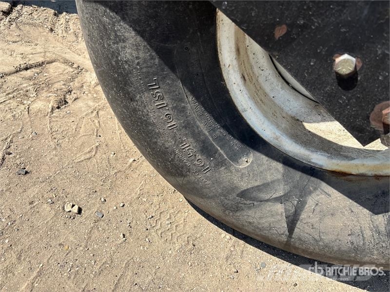 Westward 9350 30 ft Swather Windrower Segadoras hileradoras