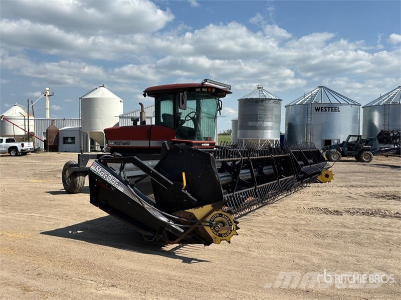 Westward 9350 30 ft Swather Windrower Segadoras hileradoras