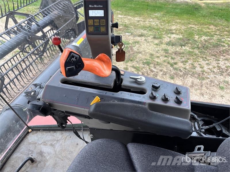Westward 9352I 30 ft Swather Windrower محشات