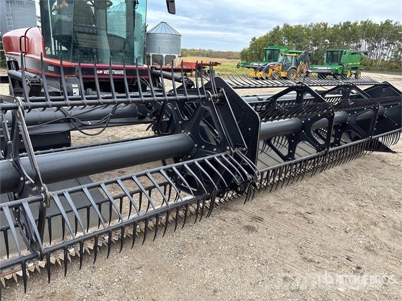 Westward 9352I 30 ft Swather Windrower محشات