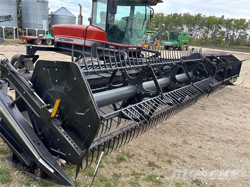 Westward 9352I 30 ft Swather Windrower محشات