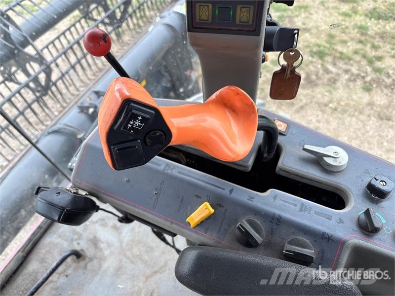 Westward 9352I 30 ft Swather Windrower محشات