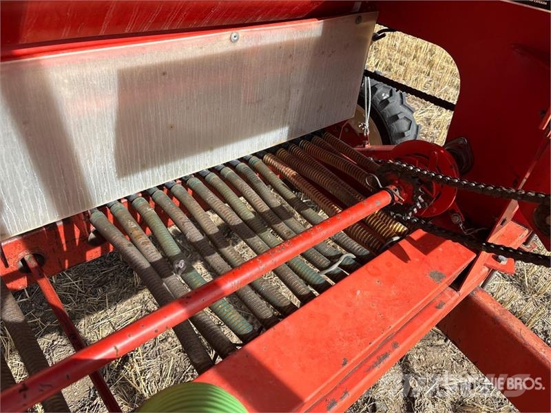 Westward Performer 54 ft Harrow Пружинные бороны