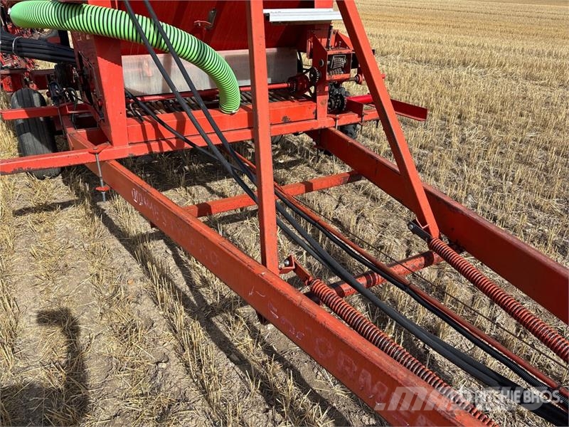 Westward Performer 54 ft Harrow Пружинные бороны