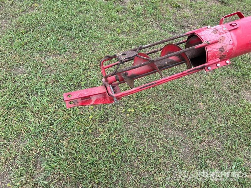 Wheatheart R8-46 8 in x 46 ft Grain Auger 운반 장비
