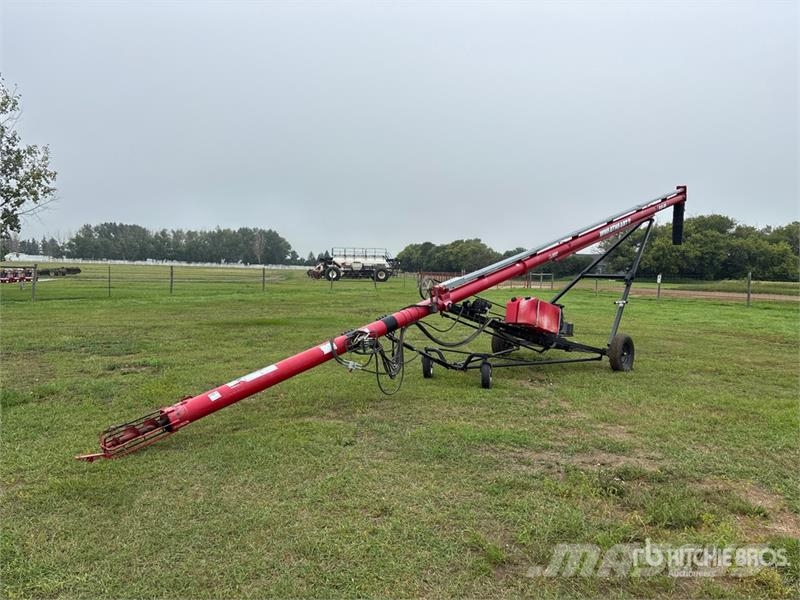 Wheatheart R8-46 8 in x 46 ft Grain Auger 운반 장비