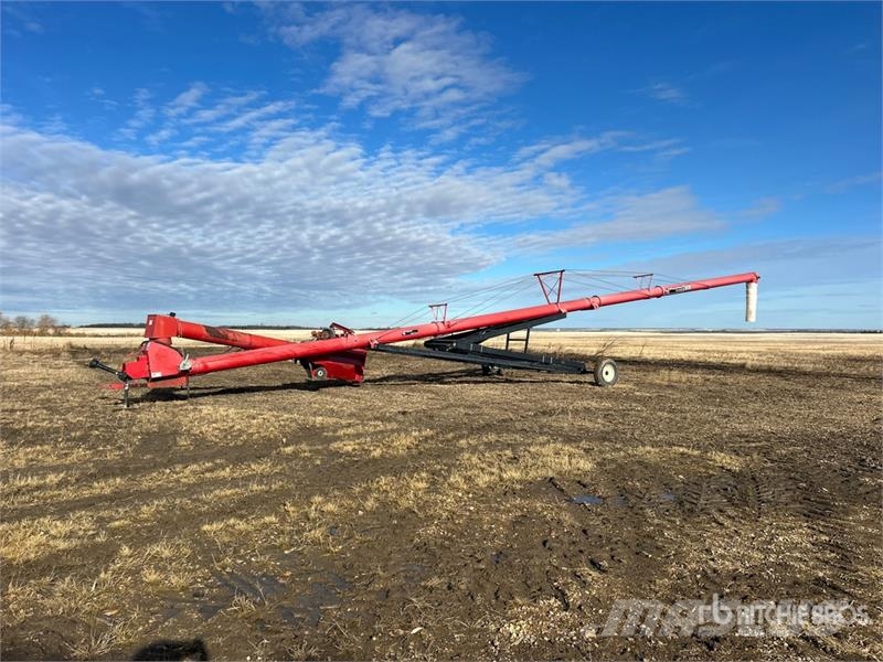 Wheatheart SA1371 13 in x 71 ft Swing Grain Auger Szállító berendezések