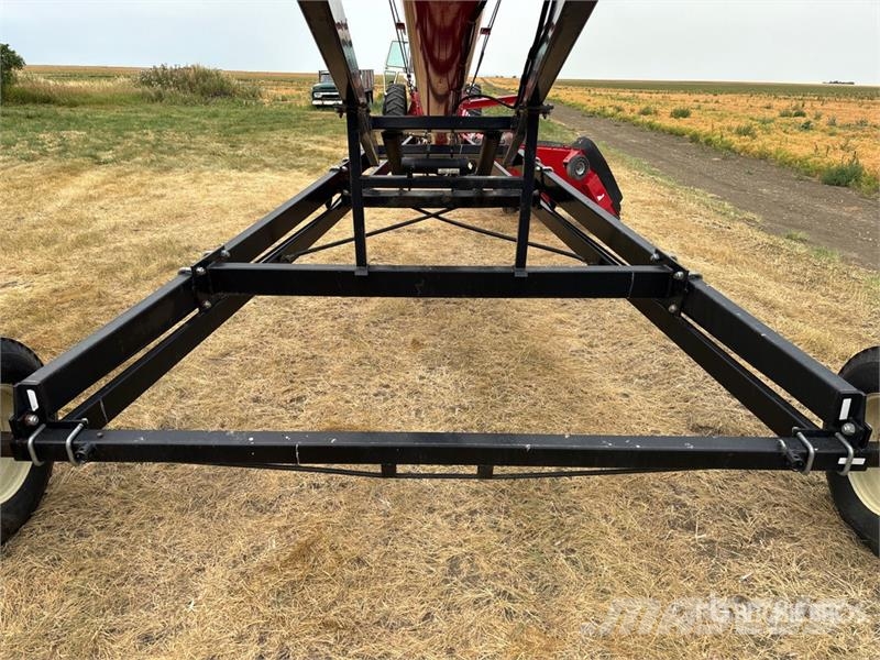 Wheatheart SA1371 13 in x 71 ft Swing Grain Auger Material de transporte