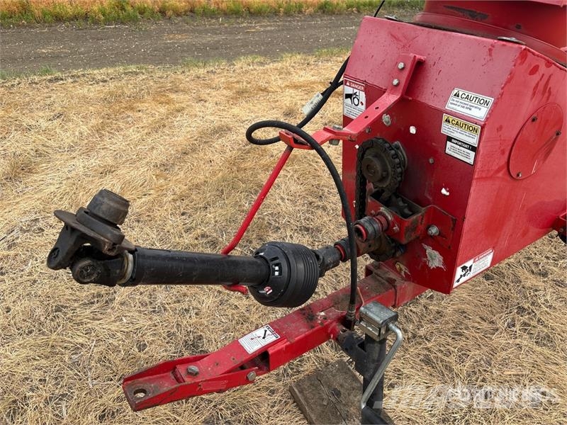 Wheatheart SA1371 13 in x 71 ft Swing Grain Auger Material de transporte